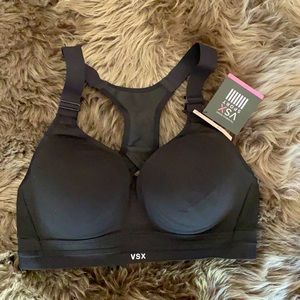 Victoria Secret sport bra . Black 34 D